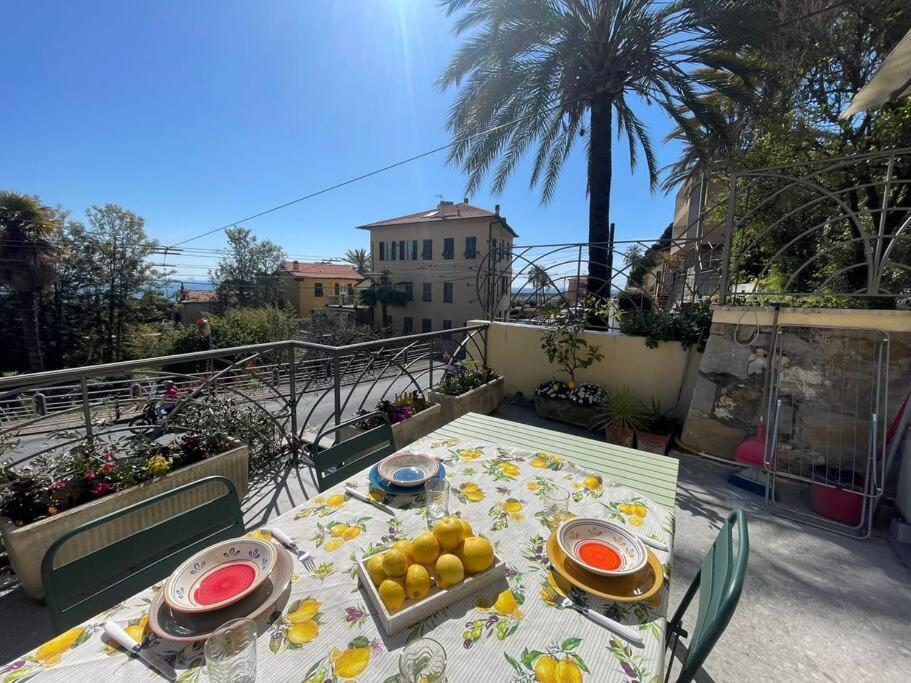 Casa Visconti, Bordighera, Vista Mare Экстерьер фото